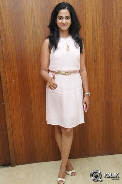 Nanditha-at-Lovers-Movie-Platinum-Disc-Function
